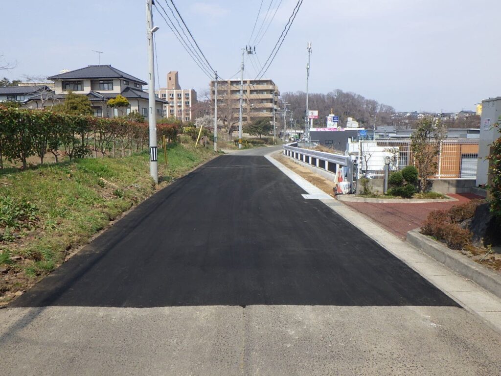 本屋敷鳥井原線側溝新設工事完成写真